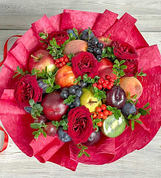 Букет из фруктов и цветов "Первый Танец"