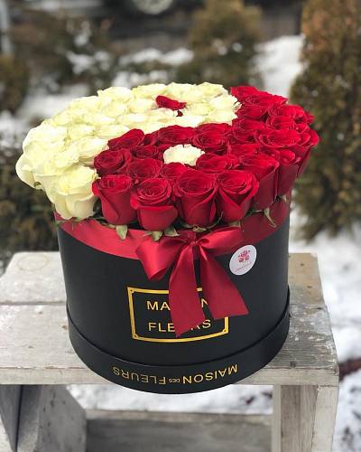 Композиция в коробке "Инь Янь" 3