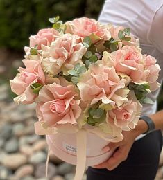 Букет "Розали" из голландских роз