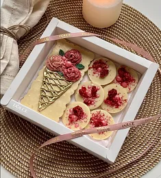 Шоколадный бокс "ROSE" из итальянского шоколада